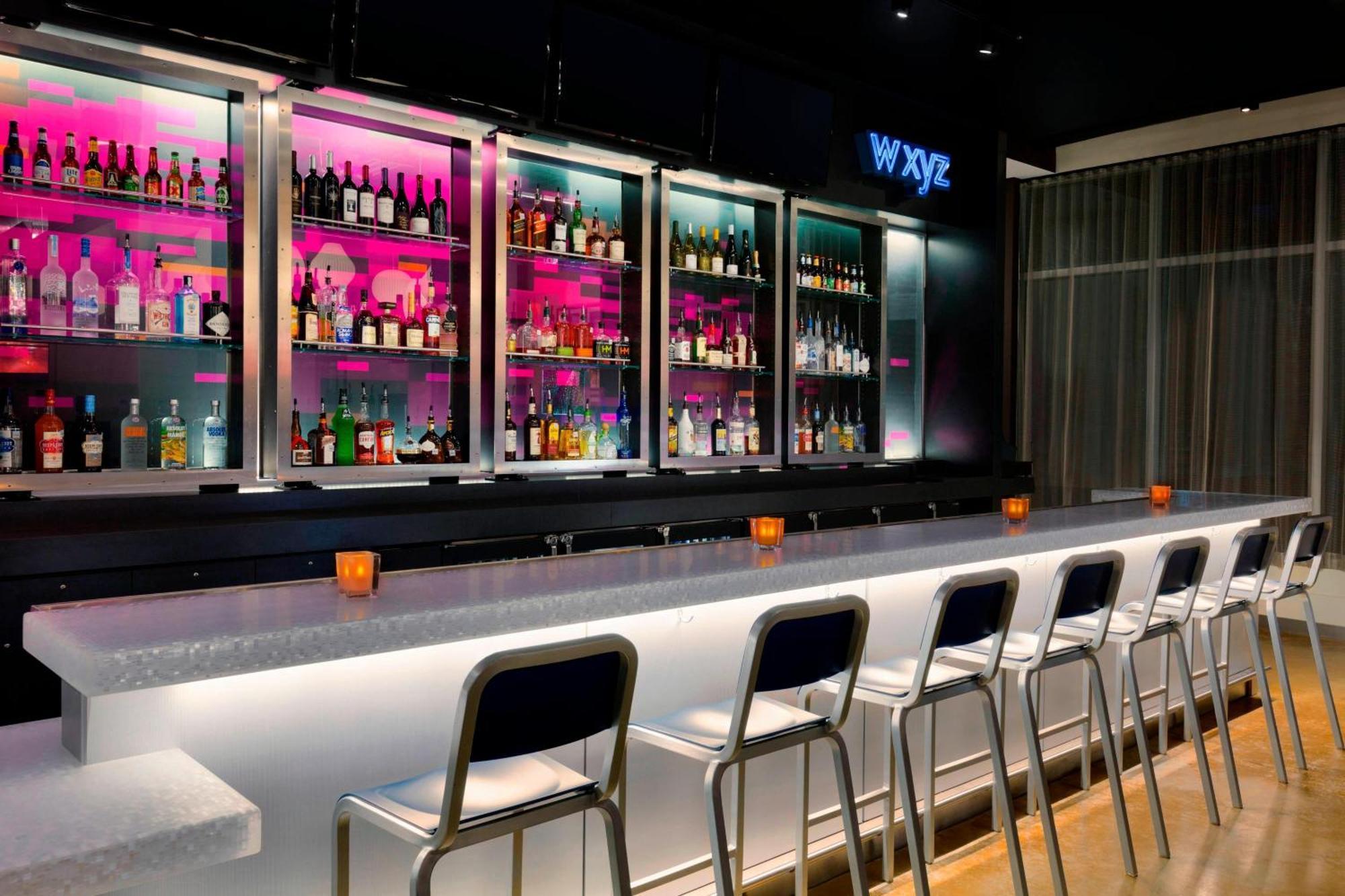 Hotel Aloft Field Dallas